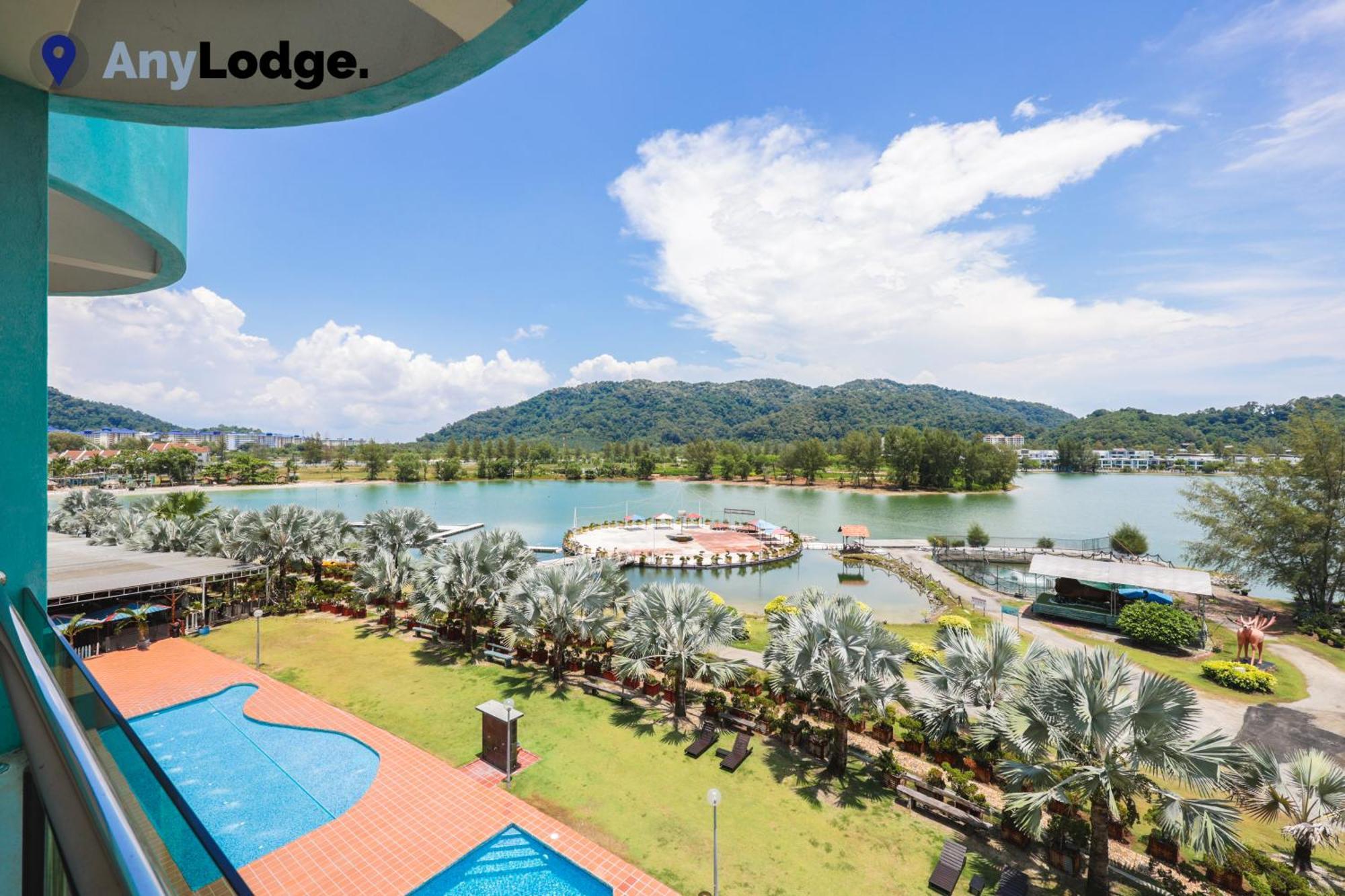Anylodge Waterfront Marina Island Pangkor Lumut Eksteriør bilde